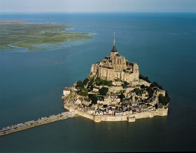 Mont St Michel.JPG - Le Monst St.Michel 30 Years Earlier.